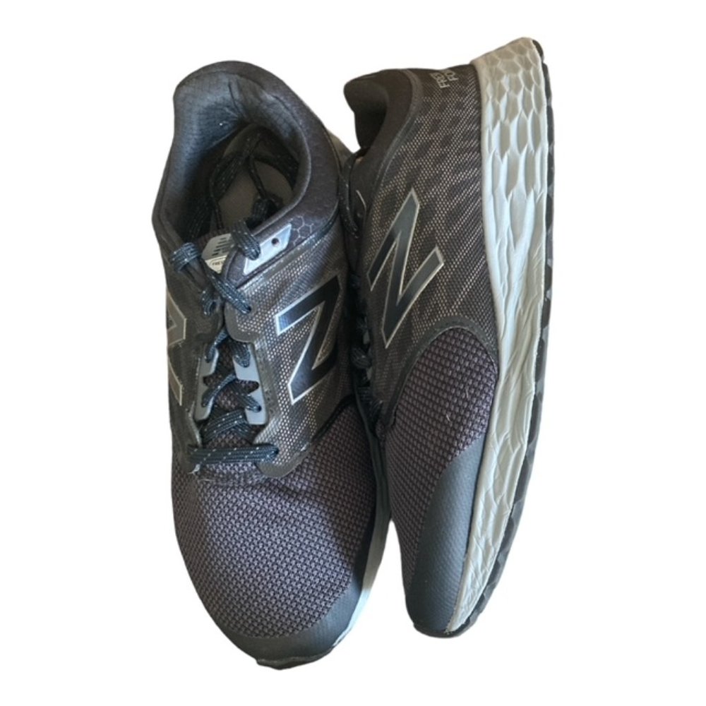New Balance Mens Fresh Foam Athletic Shoe Sz 12 Grey Excellent Condition